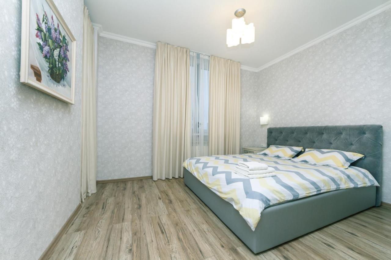 Лучшая Квартира В Броварах Brovary Exterior photo